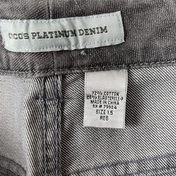 chico's PLATINUM DENIM Size 1.5 REG - Picture 6 of 7